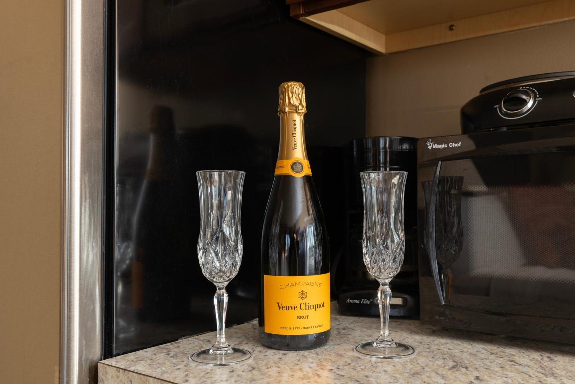 Brinton Suites West Chester Luaran gambar